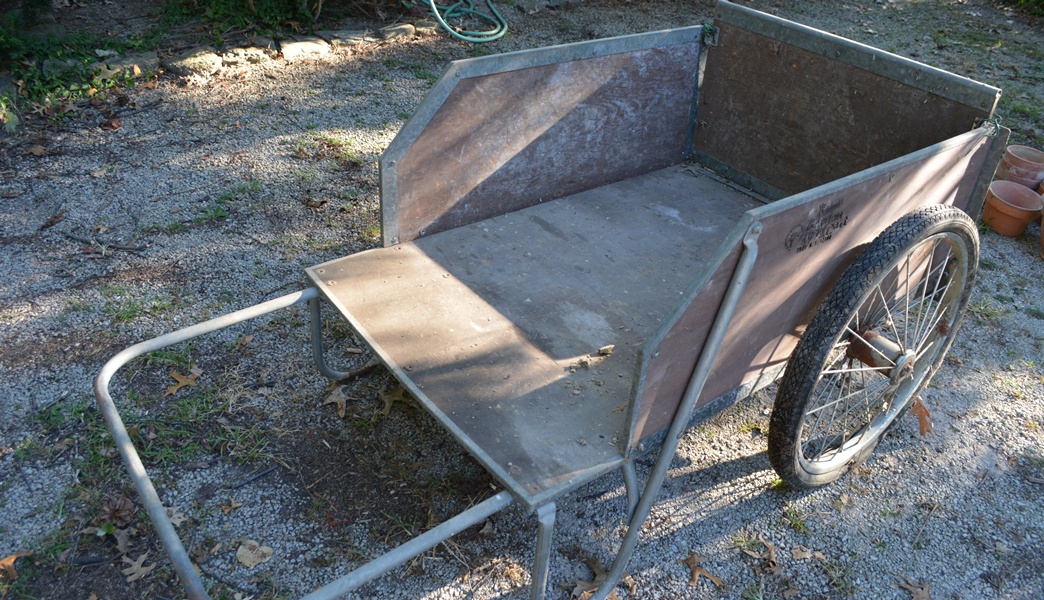 The Original Garden Way Cart EBTH